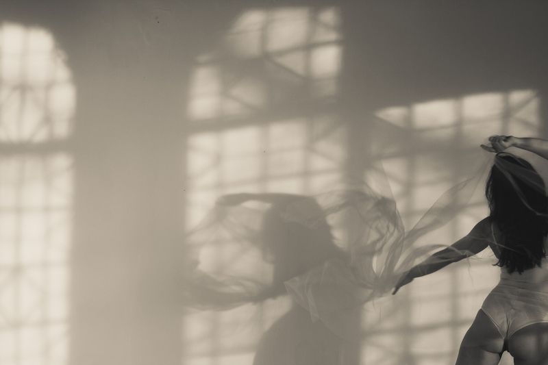 Танцую фото превью