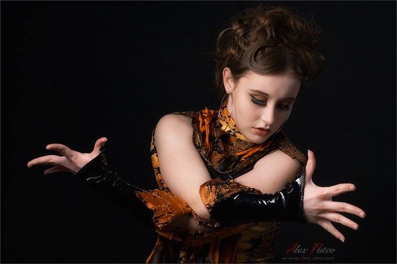 ритм,танец,движение,жест,руки,девушка, Александр Путев