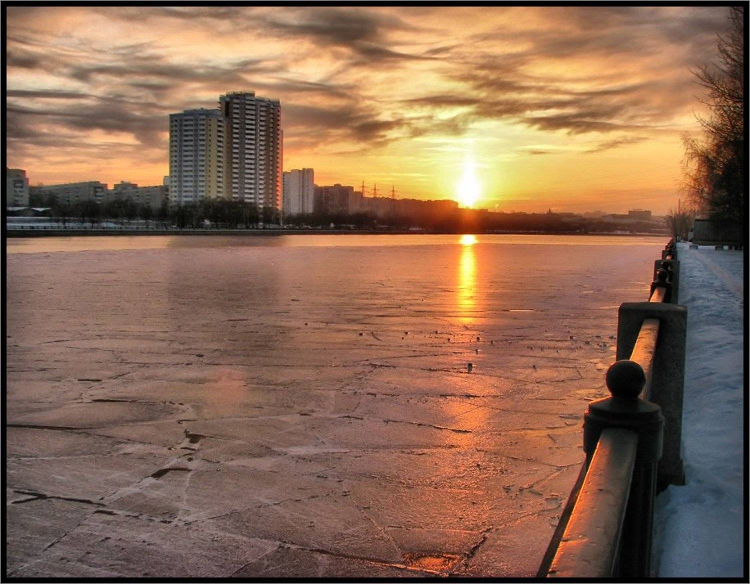 , Лунный Ежик