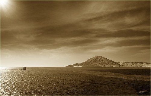 Манящий Забаргад