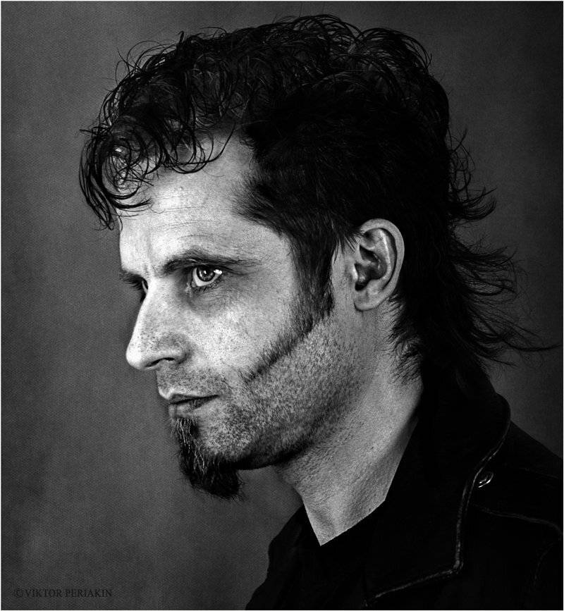 , Виктор Перякин