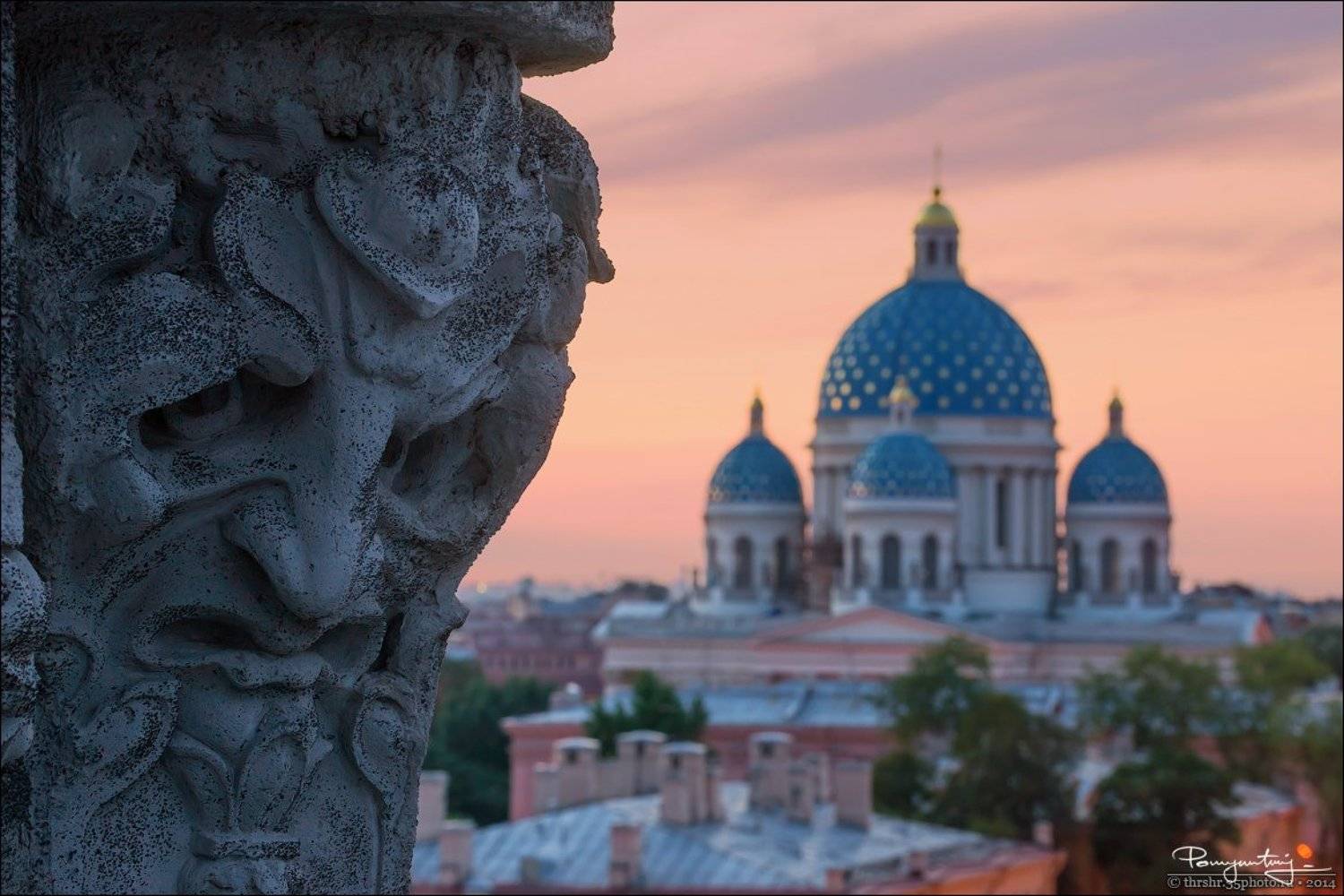 cathedral, mascaron, saint-petersburg, sunset, trinity, troitsky, закат, измайловский, маскарон, санкт-петербург, собор, троицкий, Andrew Thrasher