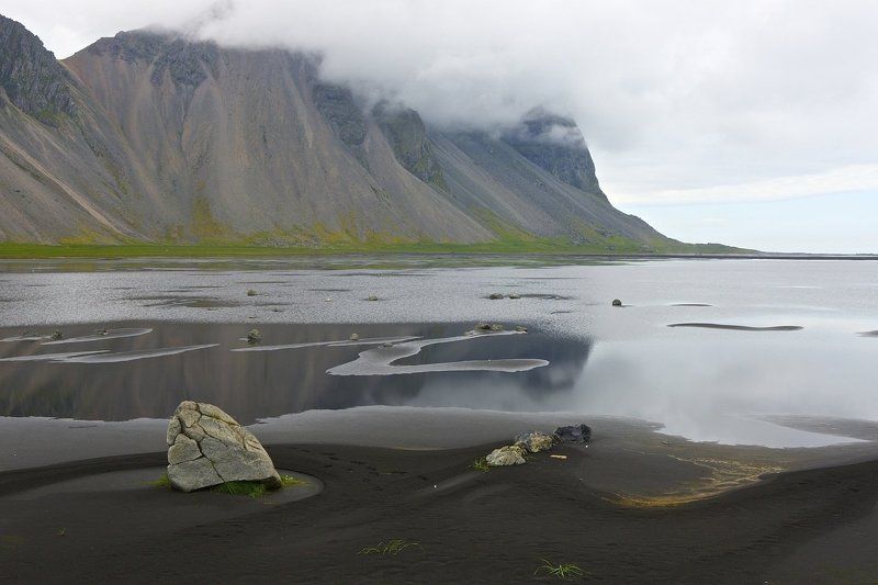 вулканический песок, горы, залив, исландия, камни Тишина фото превью