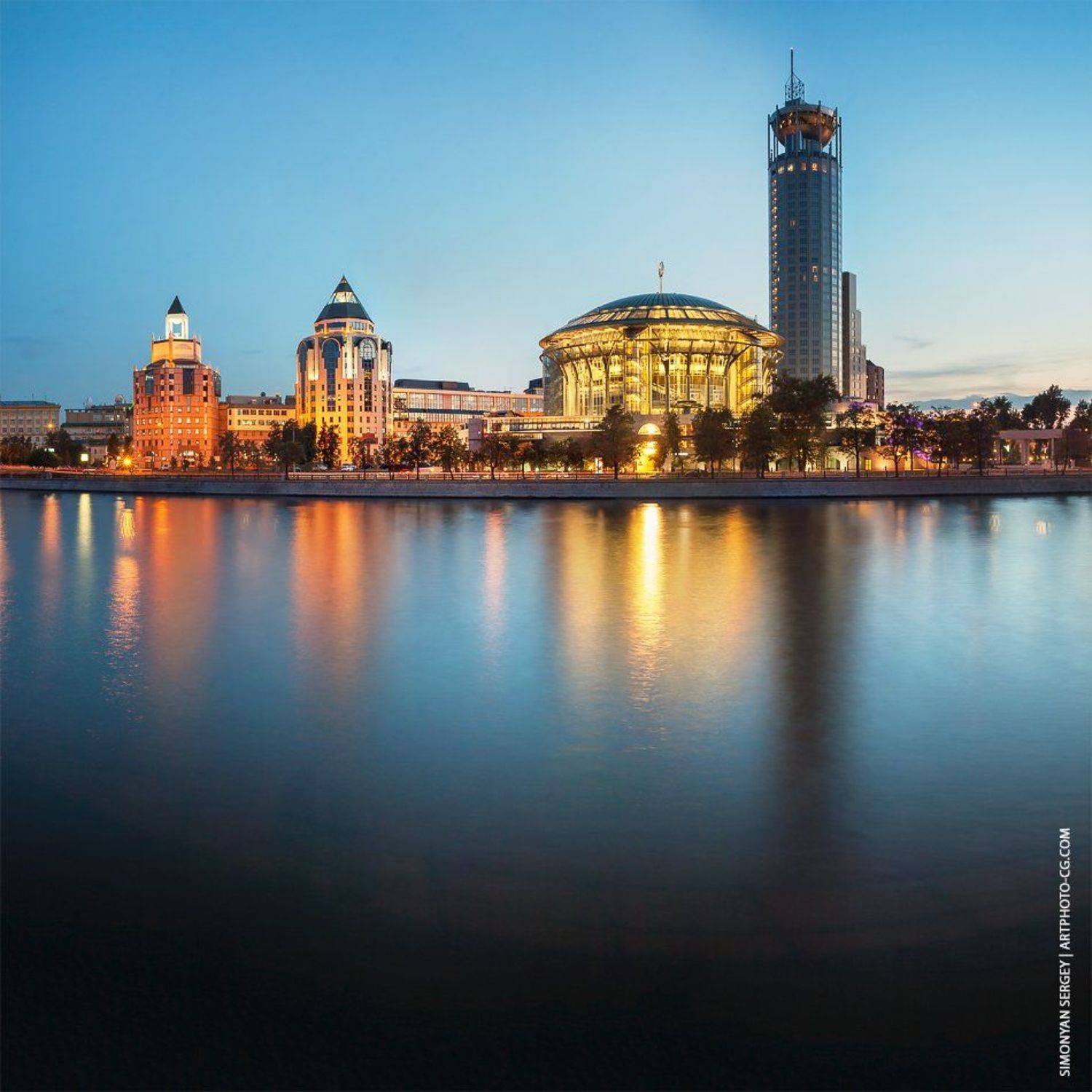 вечер, города, дом, закат, мдм, москва, музыки, огни, река, Симонян Сергей