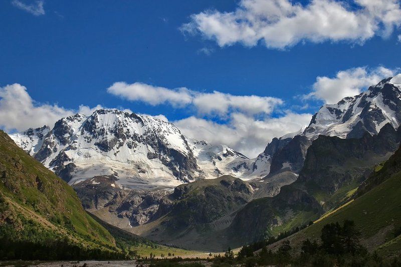 Ущелье Адыр-су. Приэльбрусье. Кавказ. фото превью