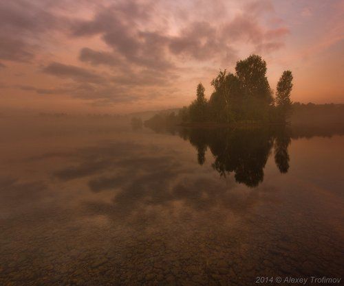 В предрассветной тишине
