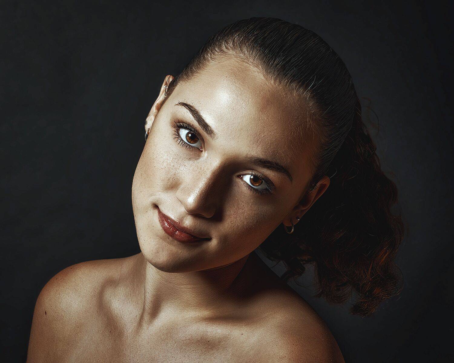 Female Portrait, KAT #25, Raymond Asiala