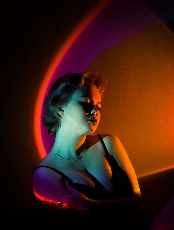 Neon lights  фото превью