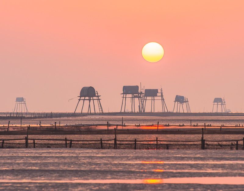 Dawn at Dong Chau, Thai Binh, Vietnam фото превью