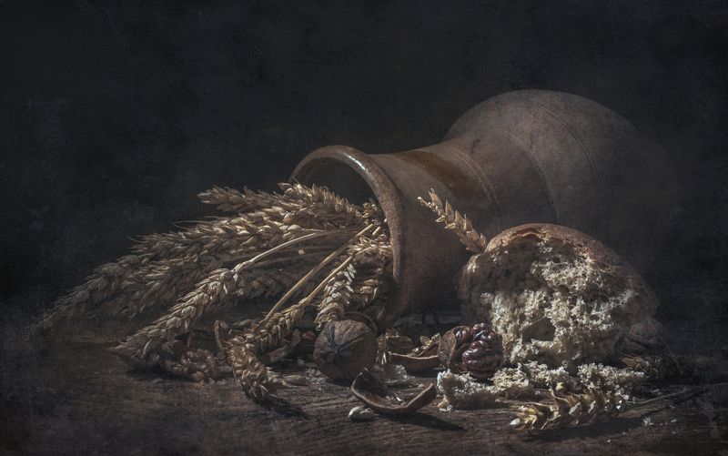 старая, крынка, злаки,колосья,орехи,хлеб,краюшка,ломоть,деревня Старая крынка фото превью