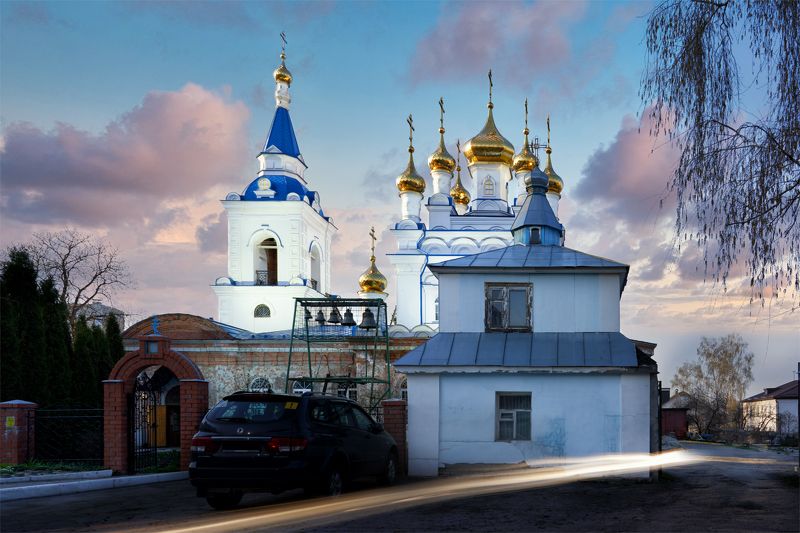 церковь,храм ,город,религия,курск Храм Ахтырской иконы Божией Матери фото превью