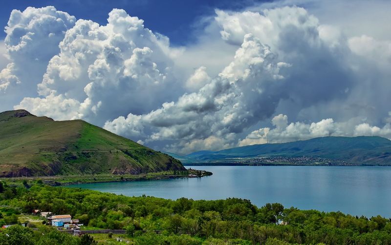 Озеро Севан фото превью