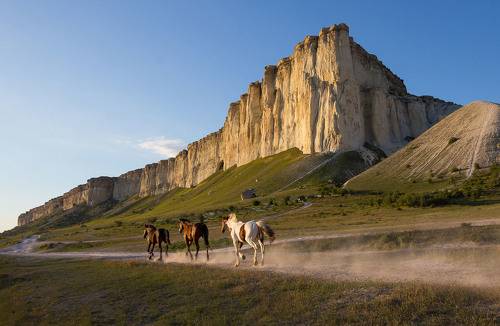 Белая Скала