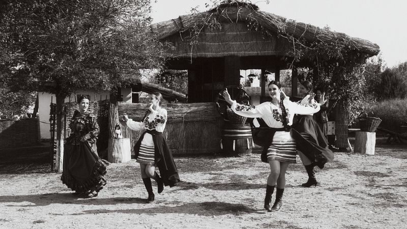 Танцы казачек фото превью