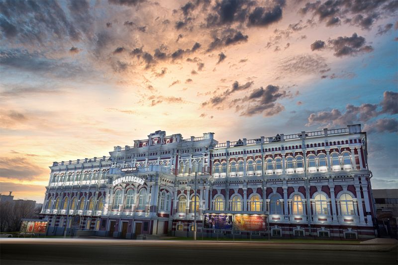 город, культура,здание,архитектура Концертный зал Свиридовский фото превью