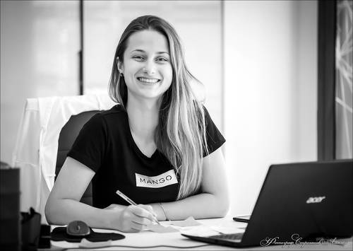 Карина, портреты в Испании