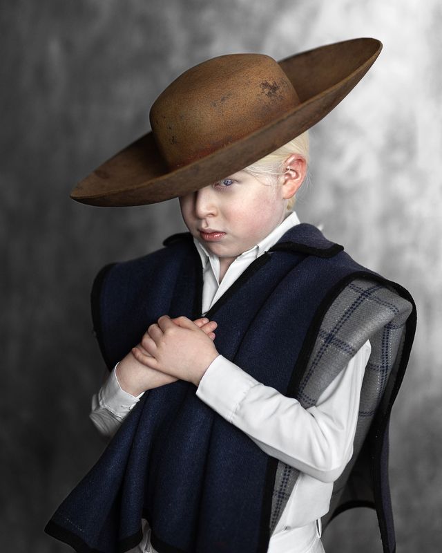 Indigenous Child фото превью