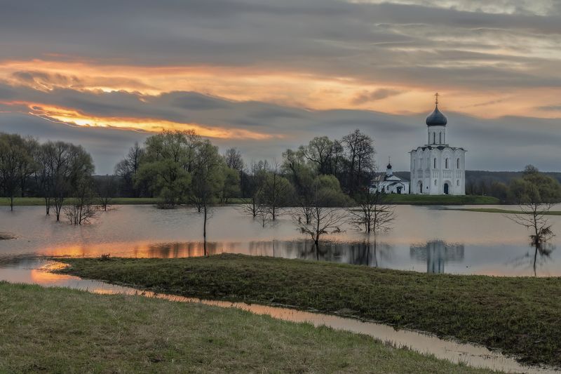 Покрова на Нерли фото превью