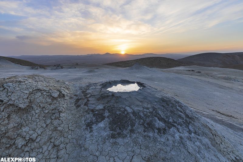 Грязевые вулканы в Азербайджане фото превью