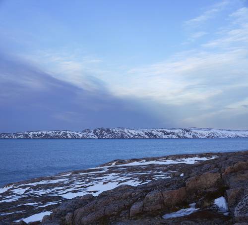 Синева северного марта