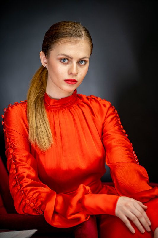 Model фото превью