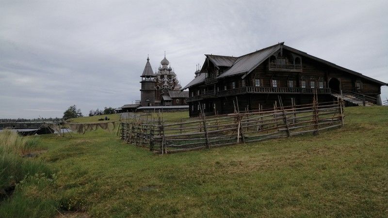 Историко-архитектурный комплекс Кижи фото превью