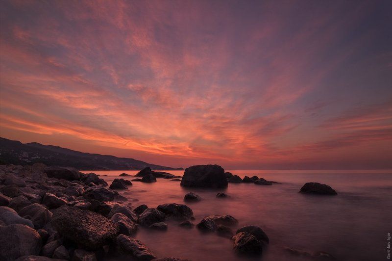 Рассвет на берегу Чёрного моря фото превью