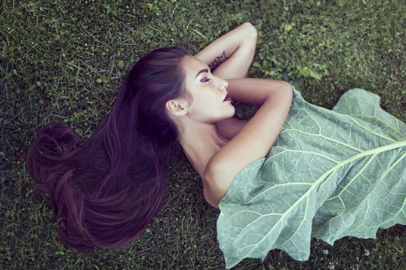Dream, Girl, Grass, Green, Hair, Leaves, Light, Nature, Snail, Woman Snail... фото превью