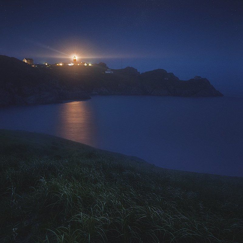 Дальний восток, Маяк, Маяк Гамов, Ночь, Россия, Японское море Маяк Гамов фото превью