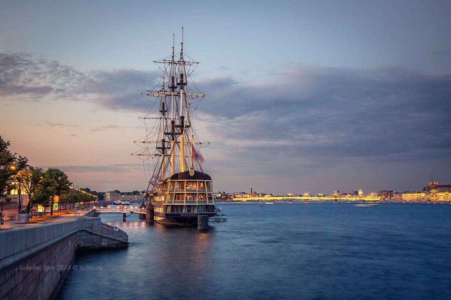 вечер, питер, санкт-петербург, фрегат благодать, Соболев Игорь