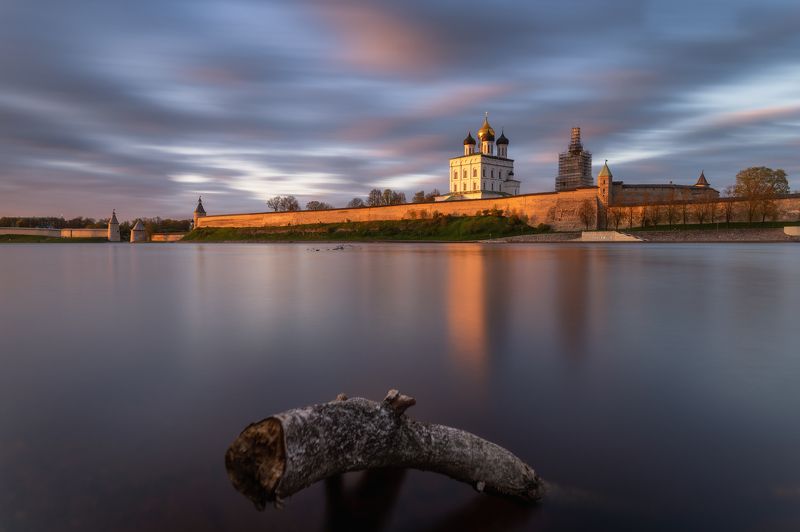 псков, пейзаж, Вечер у Кремля фото превью