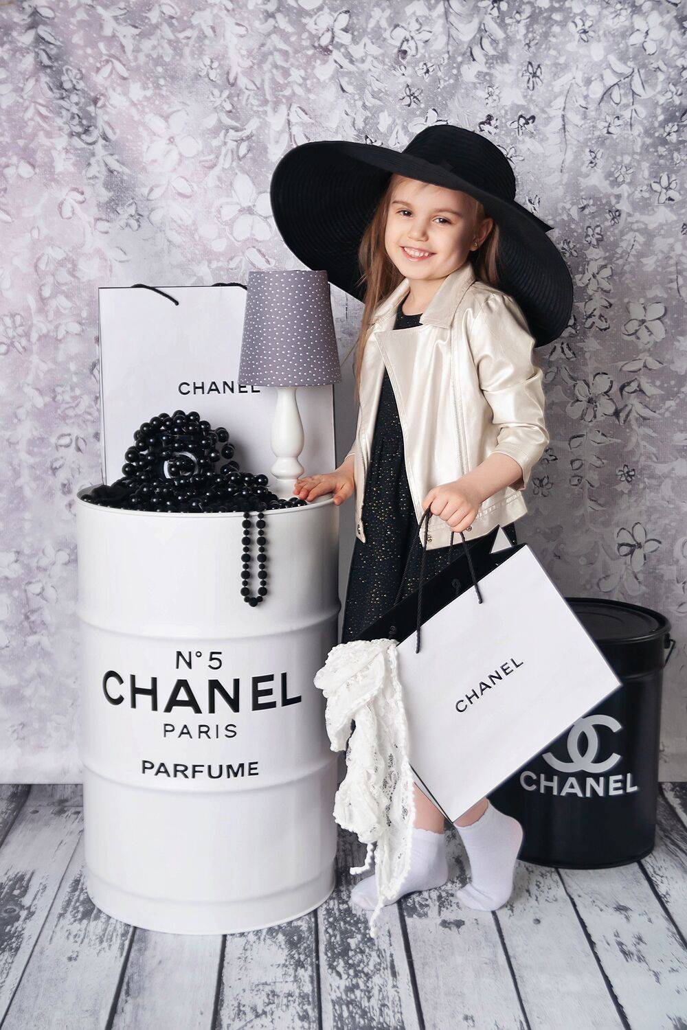 familyphoto, love, baby, family, babyphoto, children, childrenphoto, childrenphotography, девочка, милашка, малышка, детский портрет, модница, chanel, студийный портрет, портрет девочки, детская фотосессия, студийная фотосессия, фотосессия, Фалько Ману