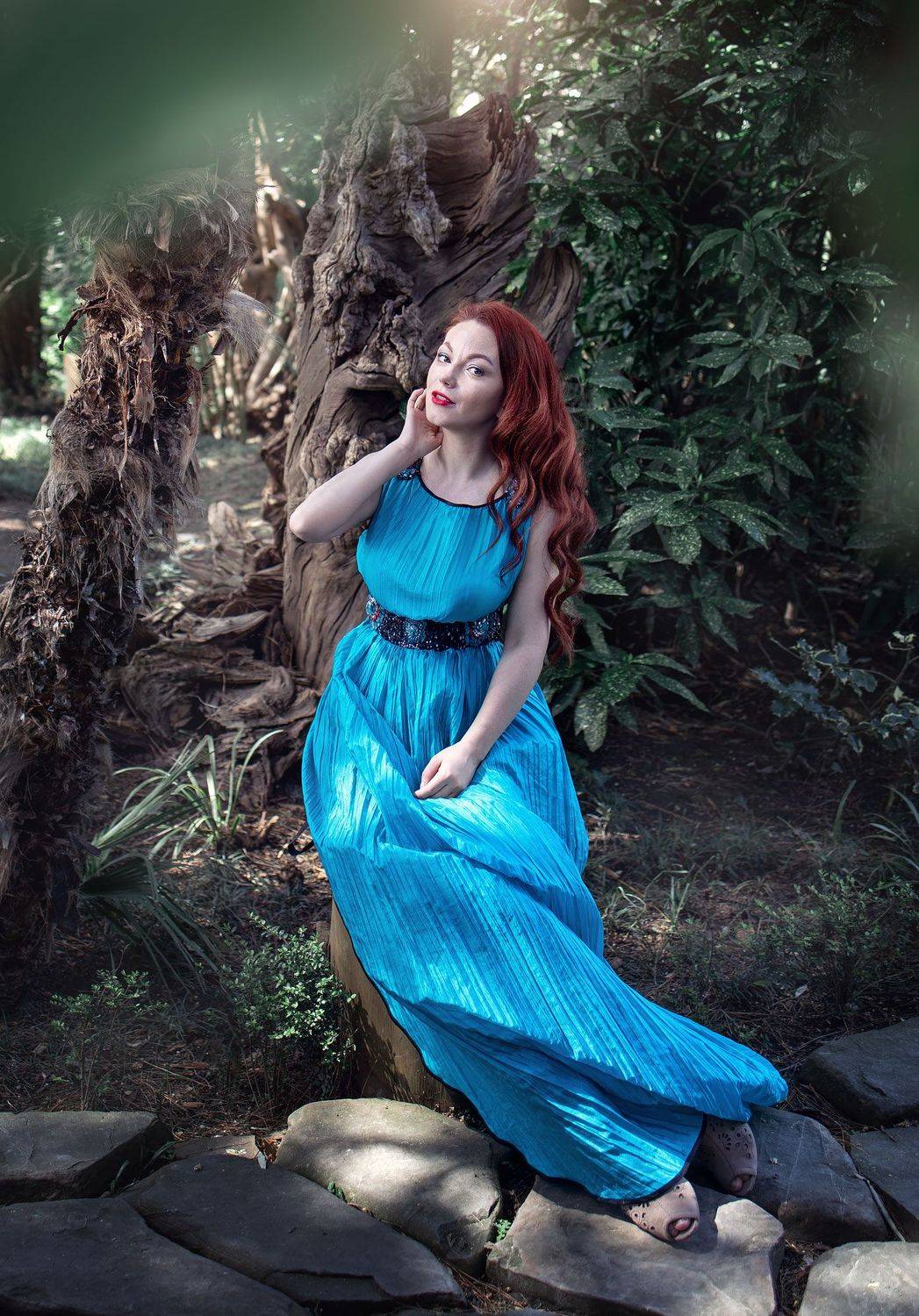 парк рыжеволосая девушка бирюзовое платье лесная фантазия сад, Ирина Мухина