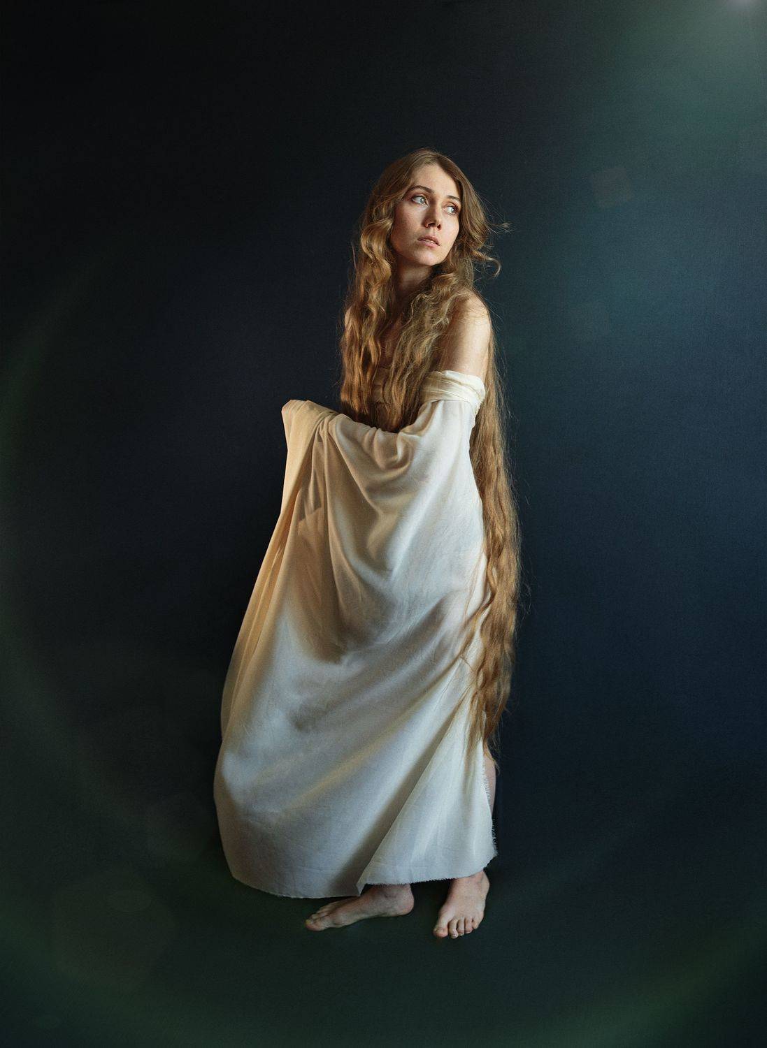 красивая девушка, очень длинные волосы, златовлавска, студия, Оксана Ведмеденко