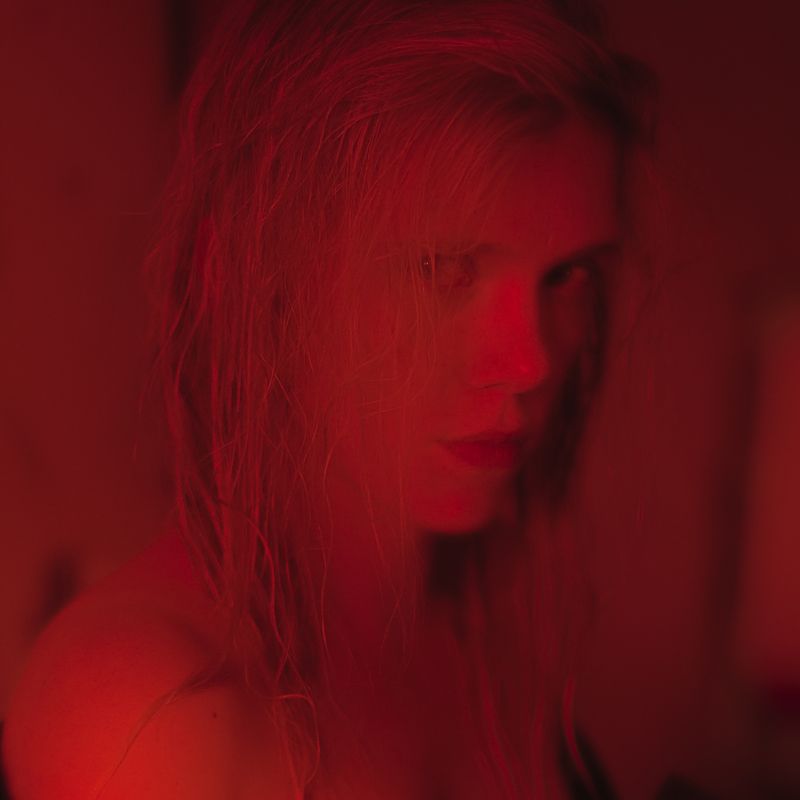 girl portrait Anna фото превью