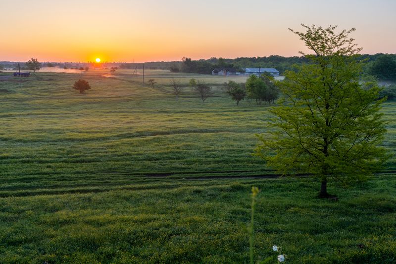 рассвет в деревне фото превью