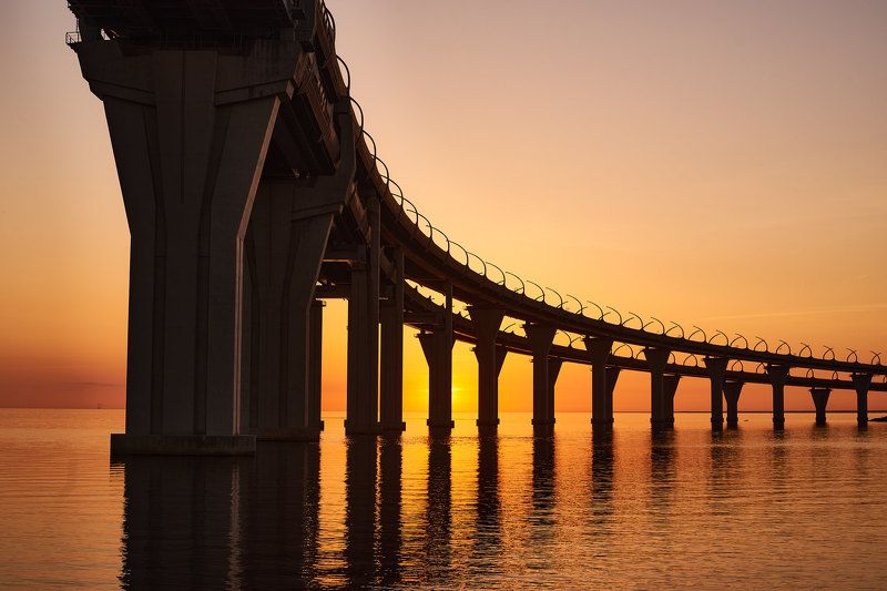 закат рыбаки рыбалка море лодка Санут-Петербург, Канонерский остров, Рыбаки на закате фото превью