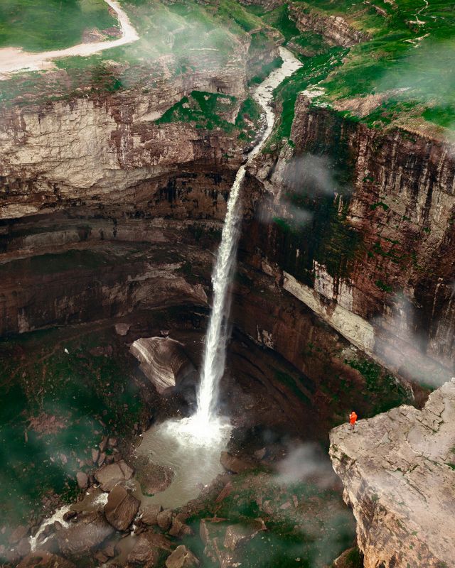 дагестан, водопад, тобот, хунзах, каньон На обрыве фото превью