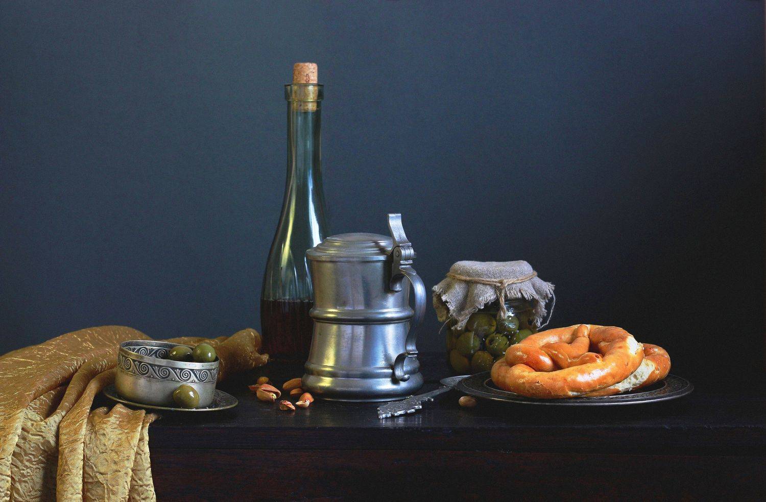 натюрморт, фотонатюрморт, еда, оливки, штрудели, вино, наталья казанцева, Наталья Казанцева