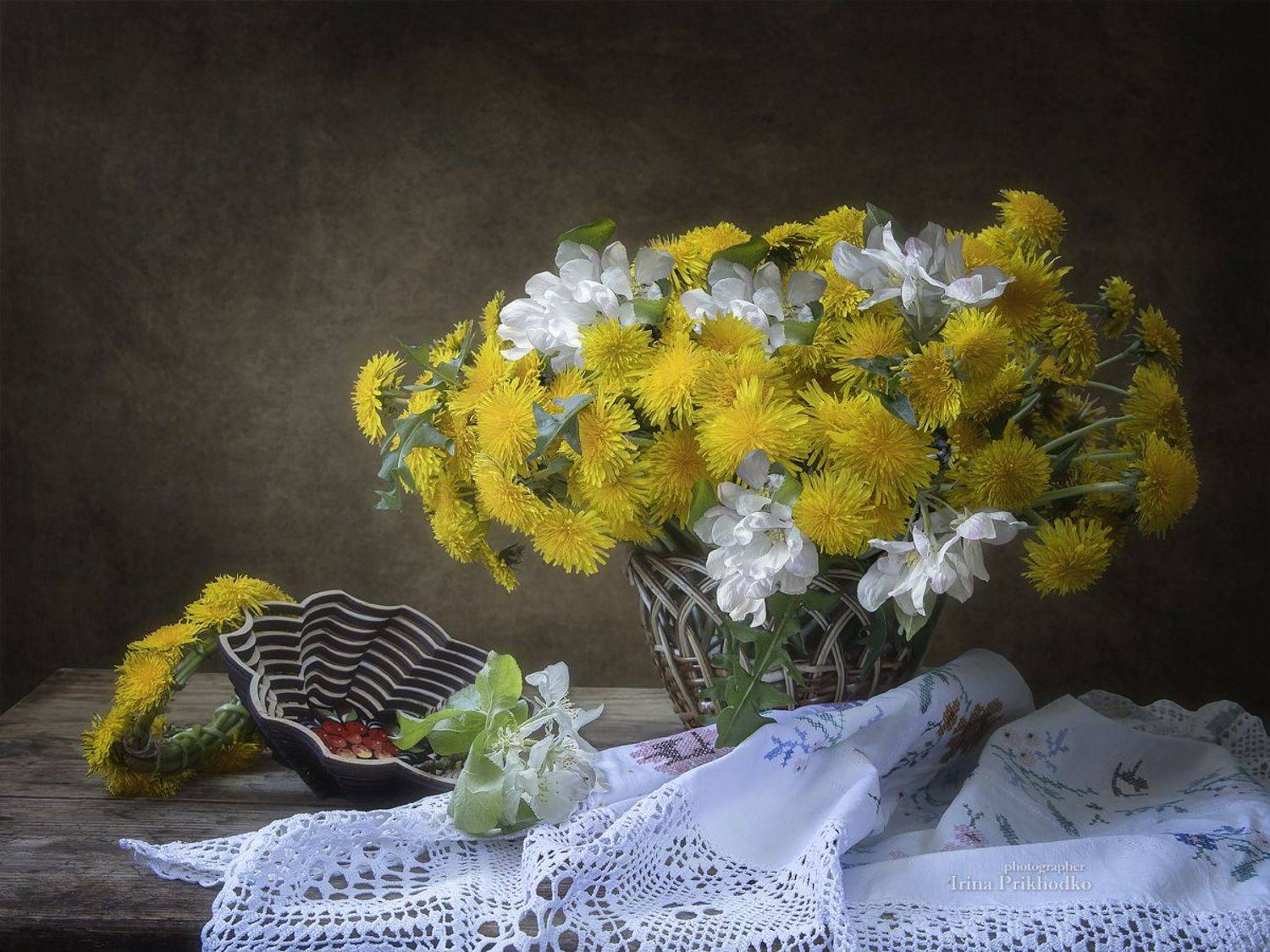 натюрморт, весна, цветы, букеты, одуванчики, яблоневый цвет, Приходько Ирина