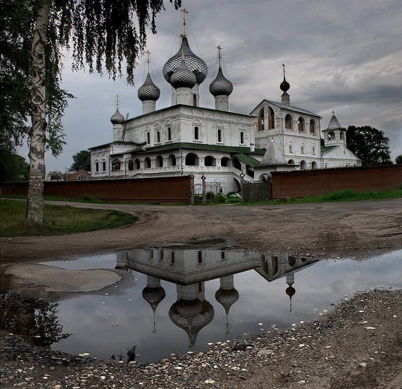 Архитектура русских городов - Углич. фото превью