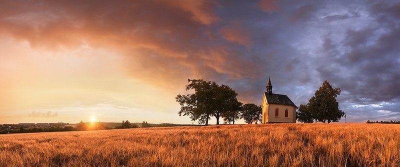 church after storm фото превью