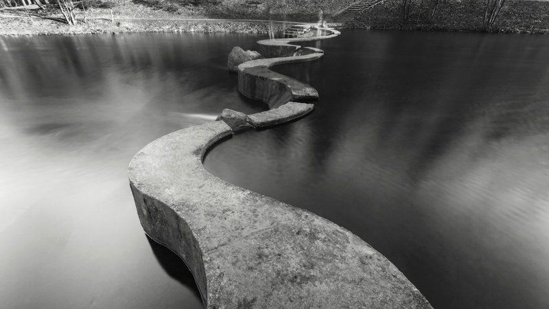 Nd, Nd400, Дамба, Дрозды, Инь-янь, Каскад, Минск, Мост, Парк, Речной каскад, Ч/б, Человек, Черно-белое Инь-Янь фото превью