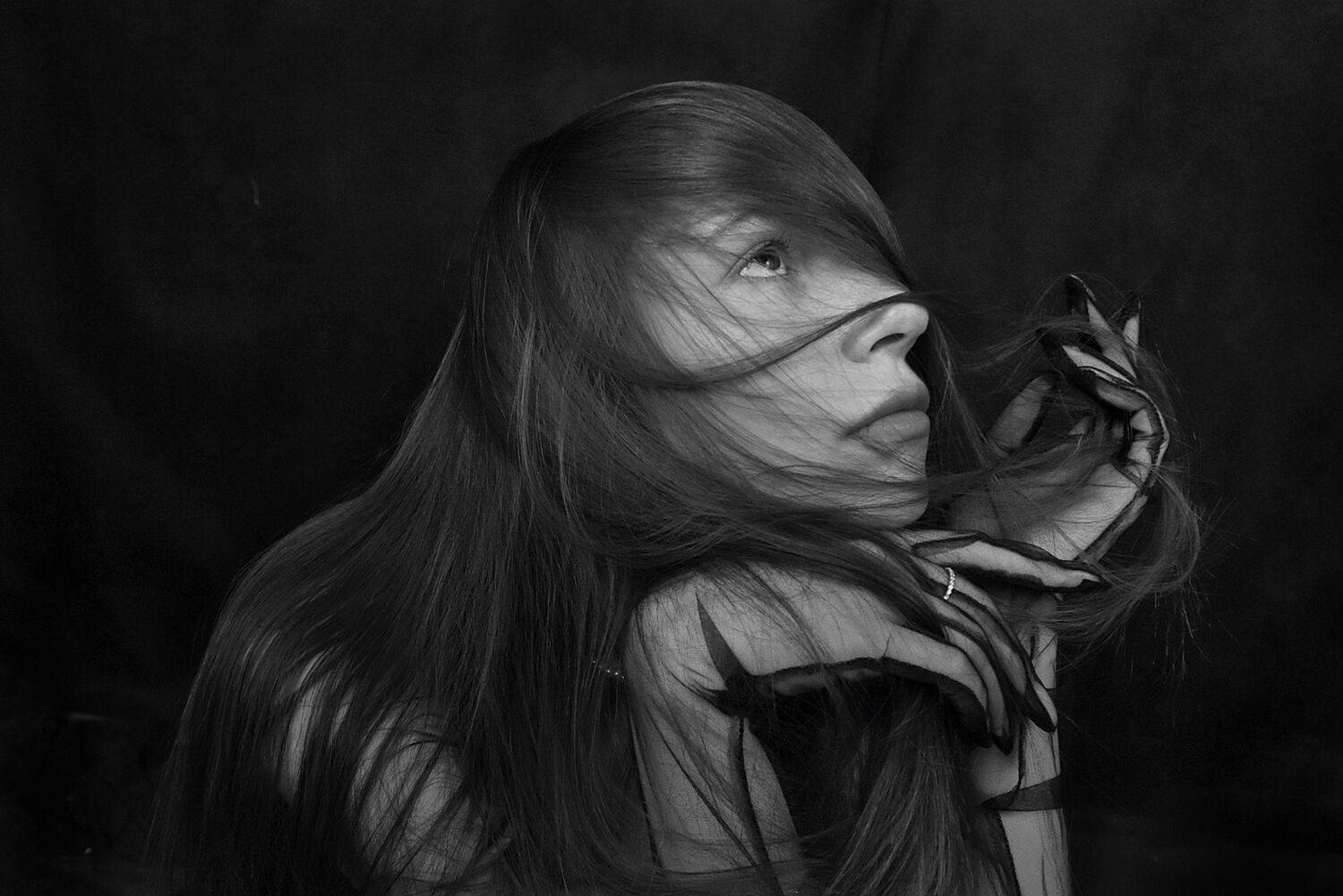 девушка, портрет, глаза, взгляд, волосы, апатиты, Николай Смоляк