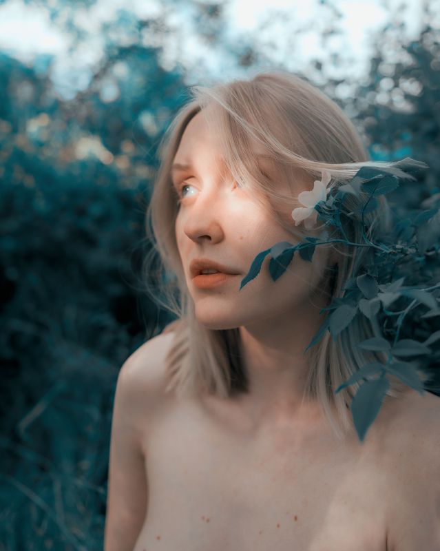 ню, природа  фото превью