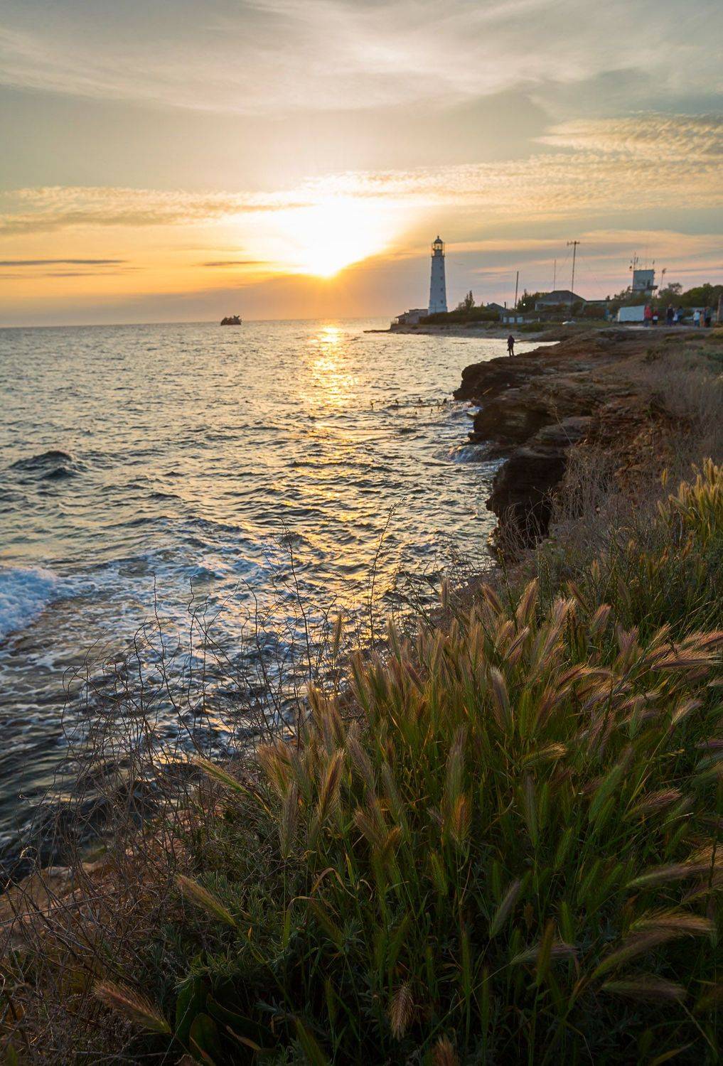 крым, тарханкут, тарханкутский маяк, мыс тарханкут, черноморское, черноморский район, тарханкутский заповедник, черное море, черный мыс, кара-мрун, джангуль, мыс прибойный, большой атлеш, Titov Serge
