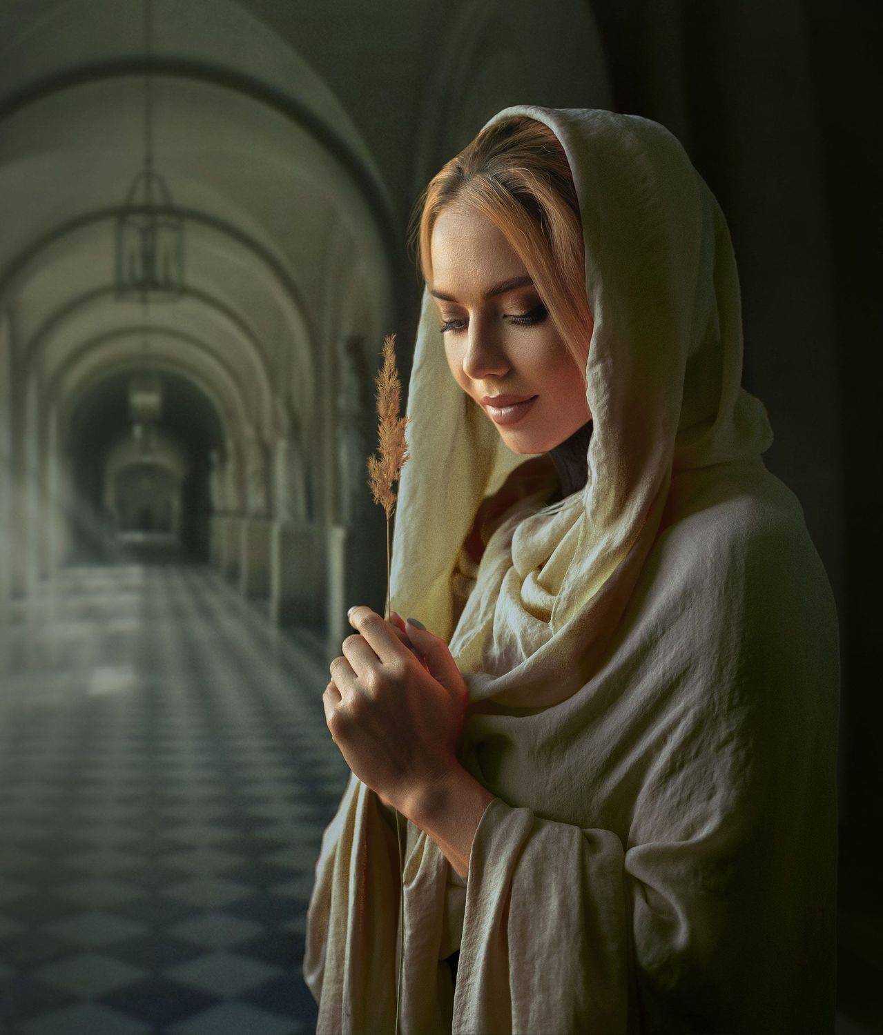 девушка в платке , Алексей Шаклеин