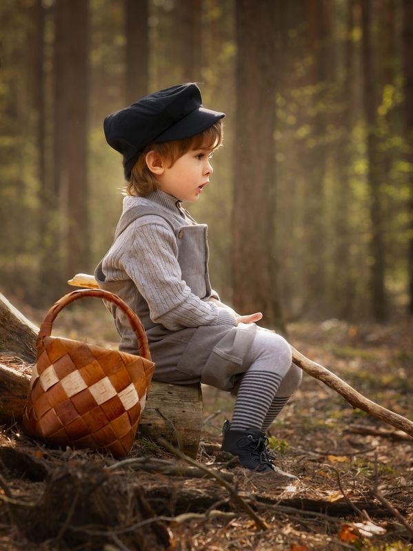 дети,мальчик,семья,любовь,мир В лесу фото превью