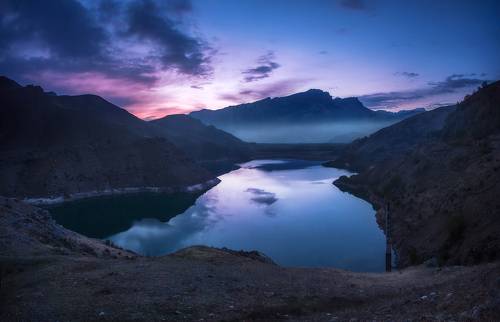 Утро на озере Гижгит