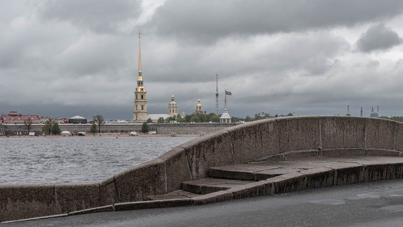 Одетые камнем фото превью
